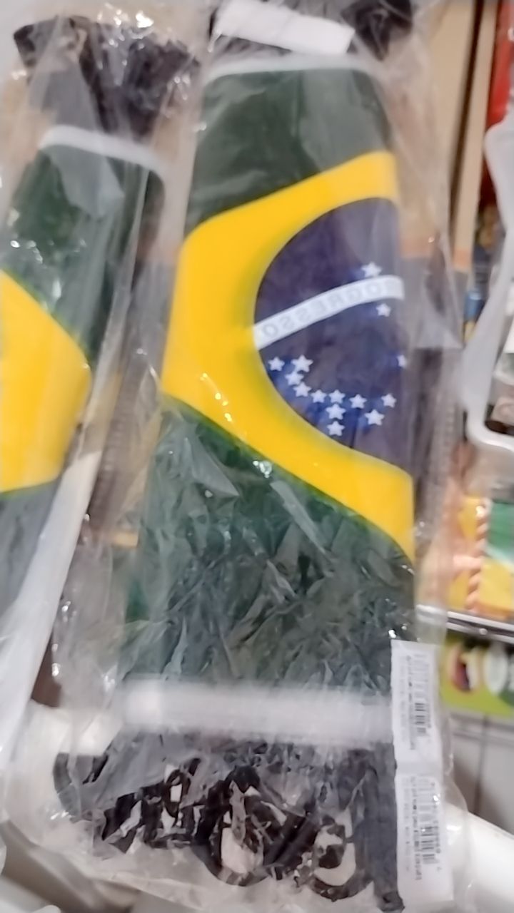 Kit 10un Bandeira do Brasil com Suporte para Carro Casa Tech Loja 