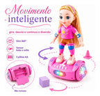 Boneca Giratória Andadora de Hoverboard com Música