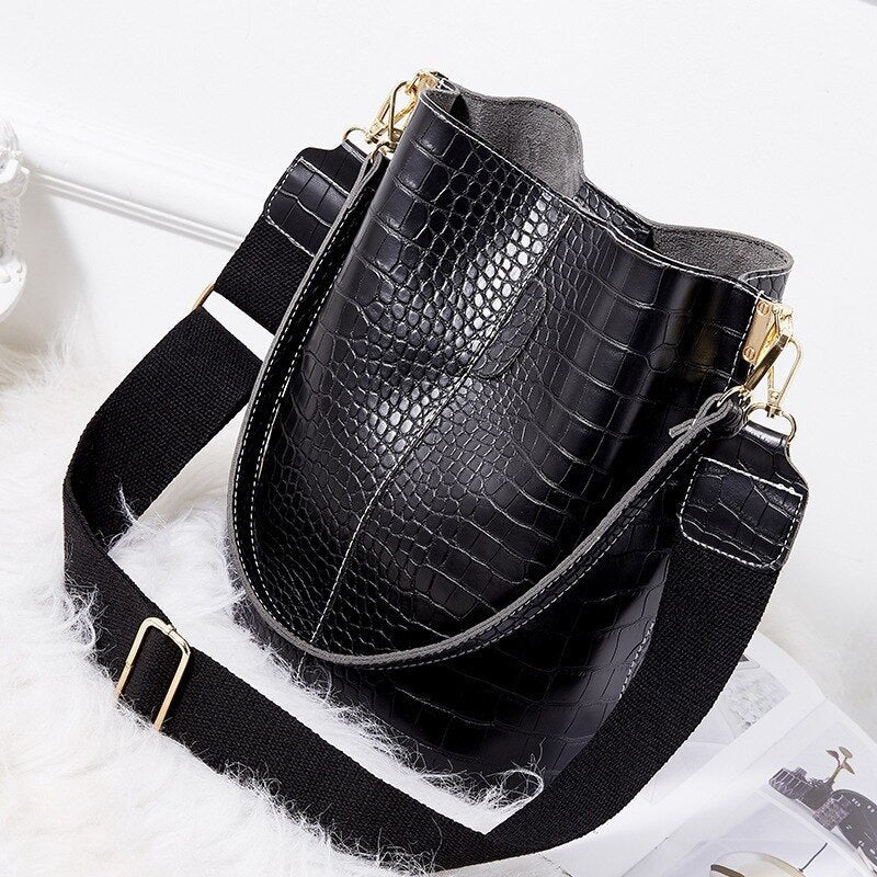 Bolsa Feminina de Couro Crocodilo G10P8 - Bolsa Feminina de Couro Crocodilo Casa Tech Loja 
