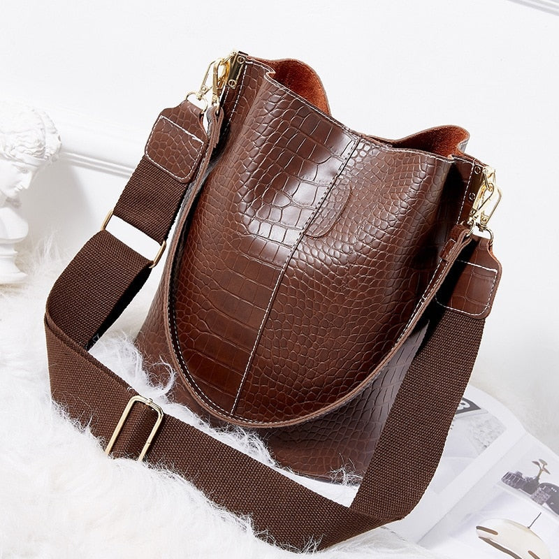 Bolsa Feminina de Couro Crocodilo G10P8 - Bolsa Feminina de Couro Crocodilo Casa Tech Loja 