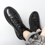 Botas de Couro Martin Italiano Original + Par de Meias Grátis CAL41 - Botas de Couro Martin Italiano Original + Par de Meias Grátis Casa Tech Loja 