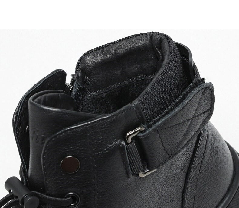 Botas de Couro Martin Italiano Original + Par de Meias Grátis CAL41 - Botas de Couro Martin Italiano Original + Par de Meias Grátis Casa Tech Loja 