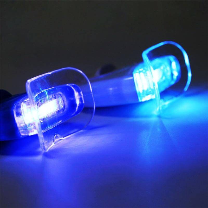 Clareador Dental Portátil GR1P10 - Clareador Dental Led Casa Tech Loja 