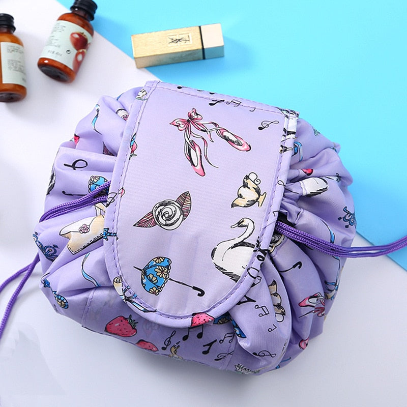Scrunchie Compact - Bolsa Compacta G4P28 - Scrunchie Compact - Bolsa Compacta Casa Tech Loja Pop Fundo azul 